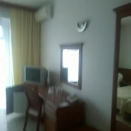Koraba Golden Sands