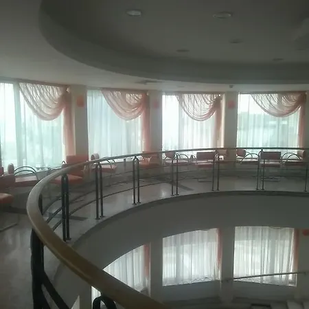 Hotel Koraba 3*